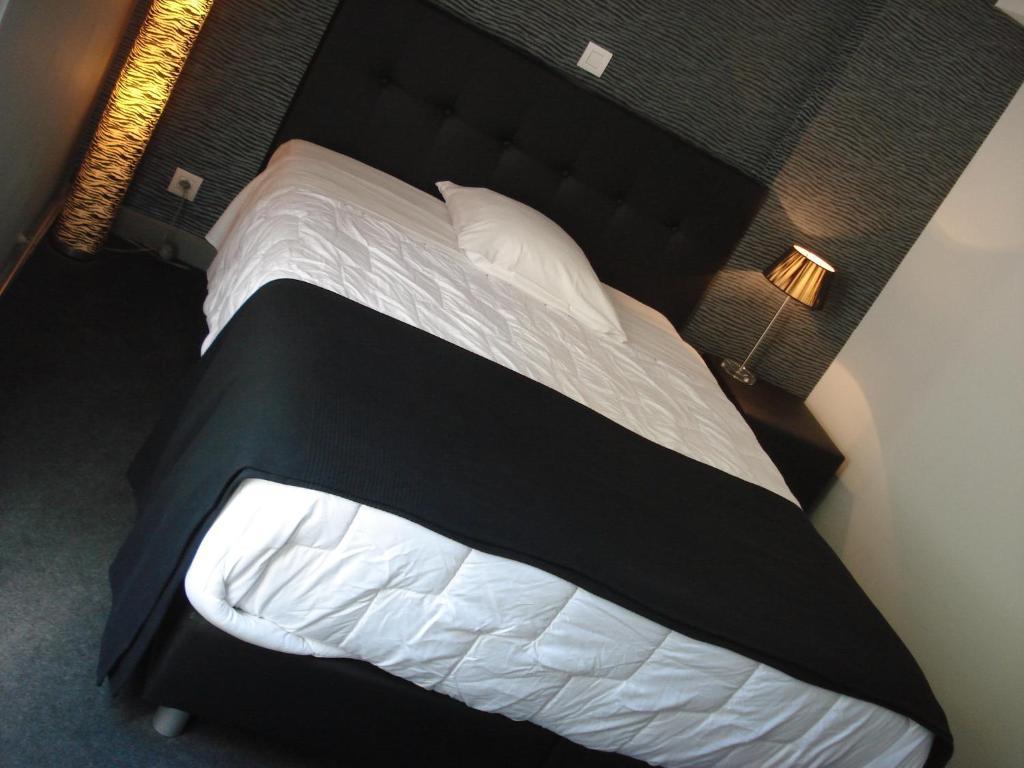 Hotel La Fayette Rochefort Bilik gambar